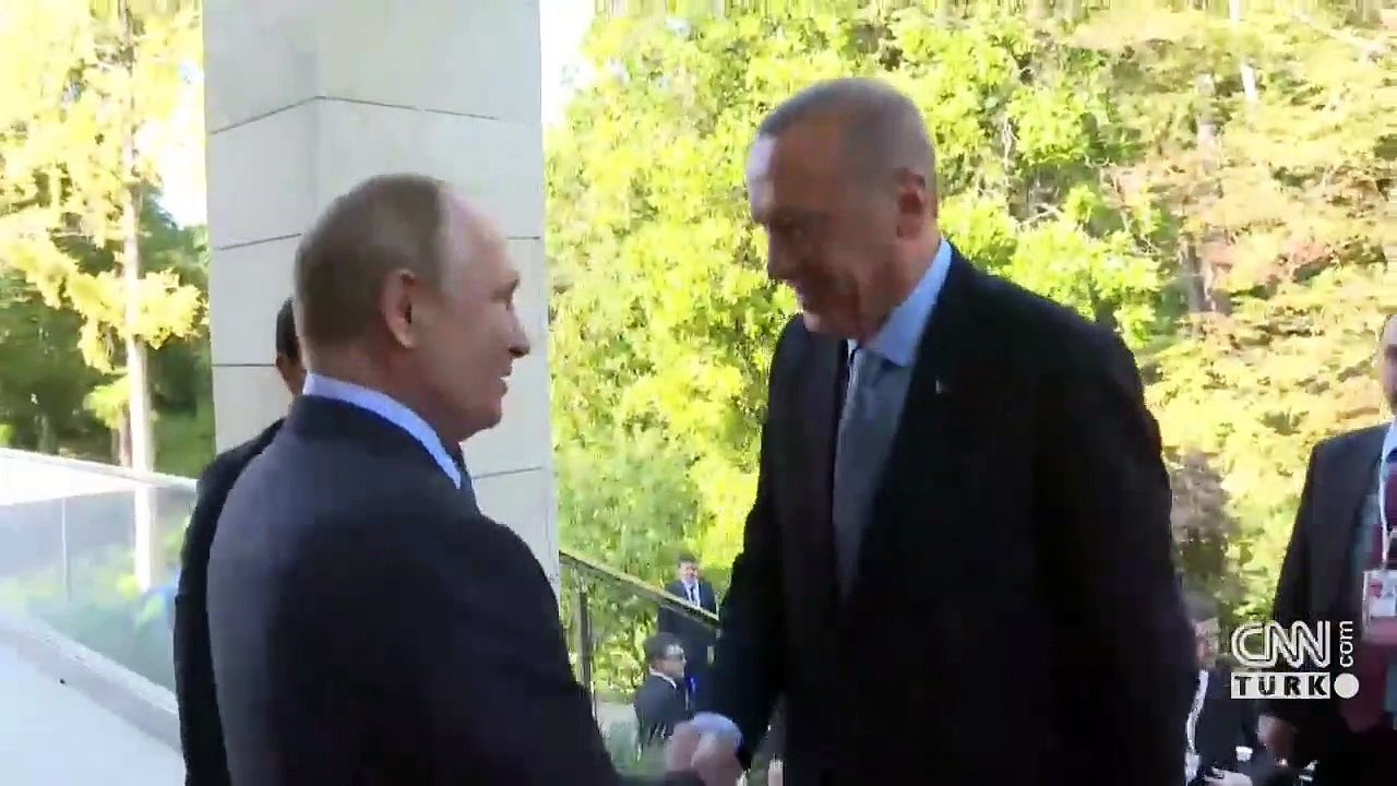 Cumhurbaşkanı Erdoğan, Macron ile görüştü