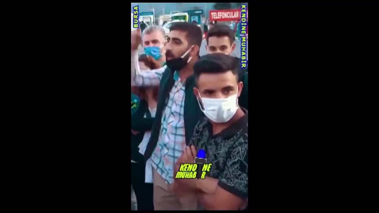 Sokak röportajında konuşan vatandaş: Erdoğan çalıyor ama alnı secdeye gidiyor!