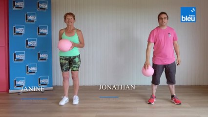 La minute sport avec Janine-Ballon étirement