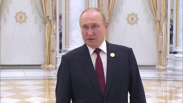 Les dirigeants du G7 torse nu ? Ce serait un spectacle dégoûtant rétorque Poutine après les moqueries