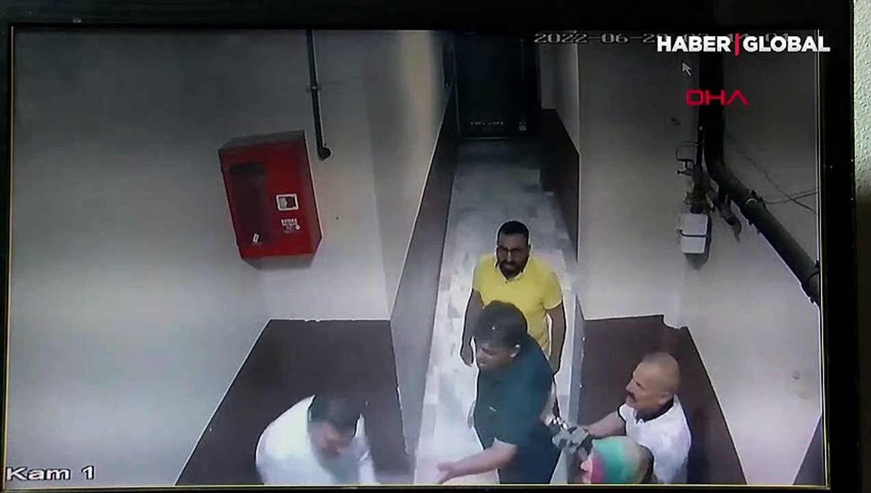 Arnavutköy'de kiraya zam tartışması! Ev sahiplerinden kiracıya darp iddiası