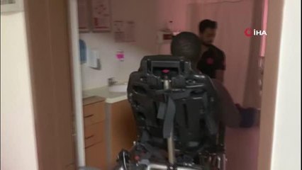 Ege Denizi'nde mülteci dramı...Yunanlılar yeni doğum yapan anne ve bebeği ölüme terk etti