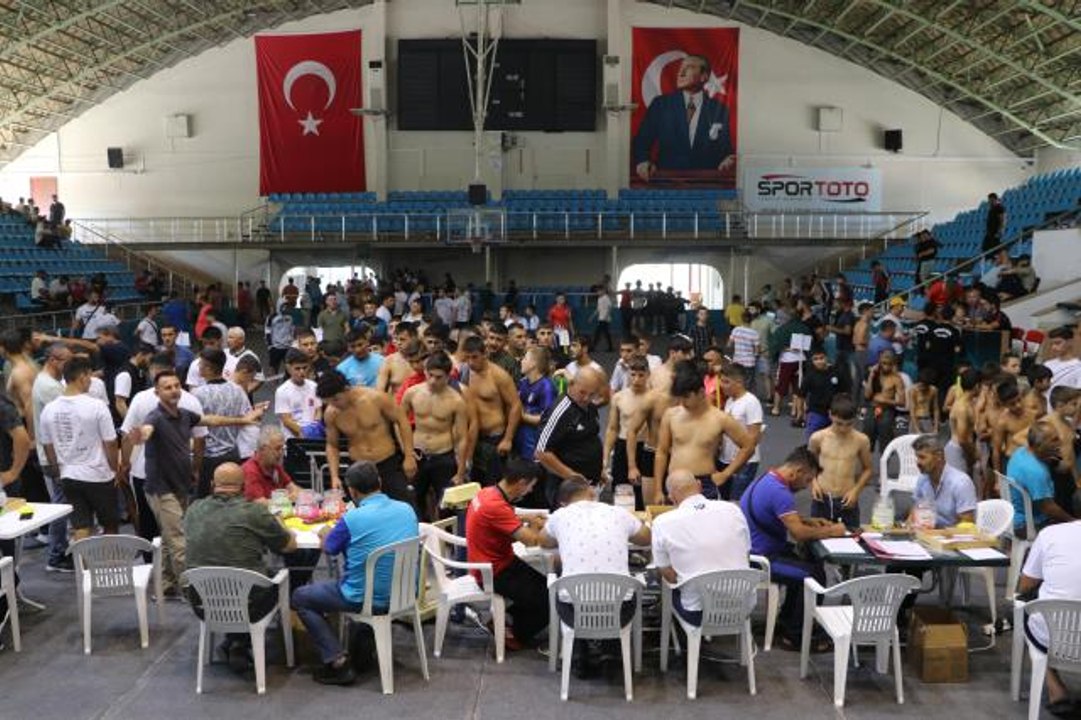 661. Tarihi Kırkpınar Yağlı Güreşleri için pehlivan kayıtları devam ediyor