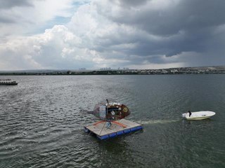 Mogan Gölü'ne bırakılan atıklar sanat eserine dönüştü