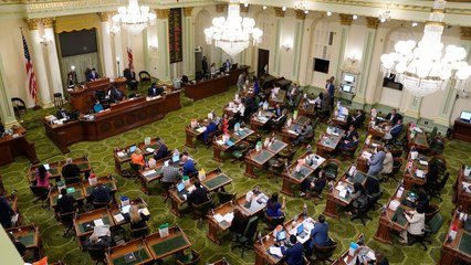 California lawmakers OK largest budget in state history