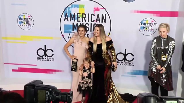 Kelly Clarkson admits it's been difficult working on her first new music since her divorce