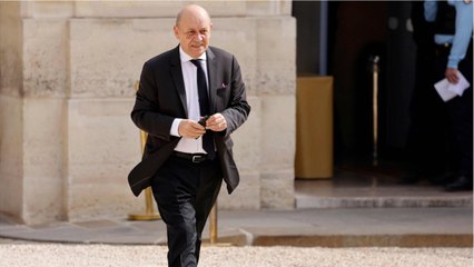 GALA VIDEO - Jean-Yves Le Drian a 75 ans : quelle est sa nouvelle vie loin du gouvernement ?