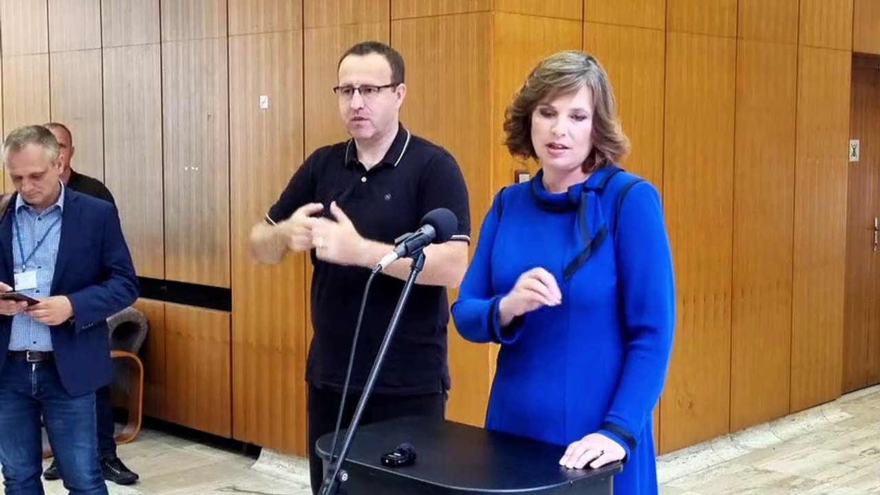 ZÁZNAM: V. Remišová: Riešenie situácie je, aby sa obaja partneri začali správať normálne