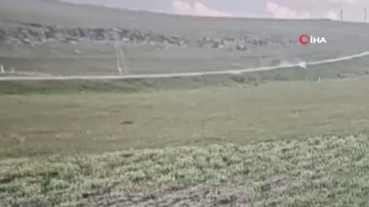 Son dakika haberi: Kars'ta iki otomobilin çarpıştığı kazada astsubay hayatını kaybetti...Feci kaza kamerada