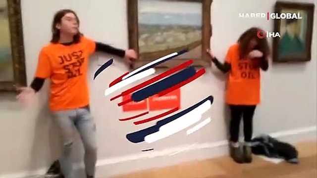 Aktivistler ellerini 1889 tarihli Van Gogh tablosuna yapıştırdı