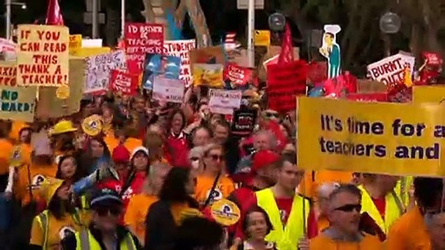 Thousands of public and catholic school teachers strike over staff shortages and pay