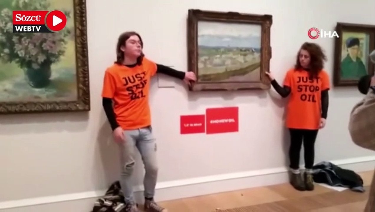 İklim aktivistleri ellerini 1889 tarihli Van Gogh tablosuna yapıştırdı