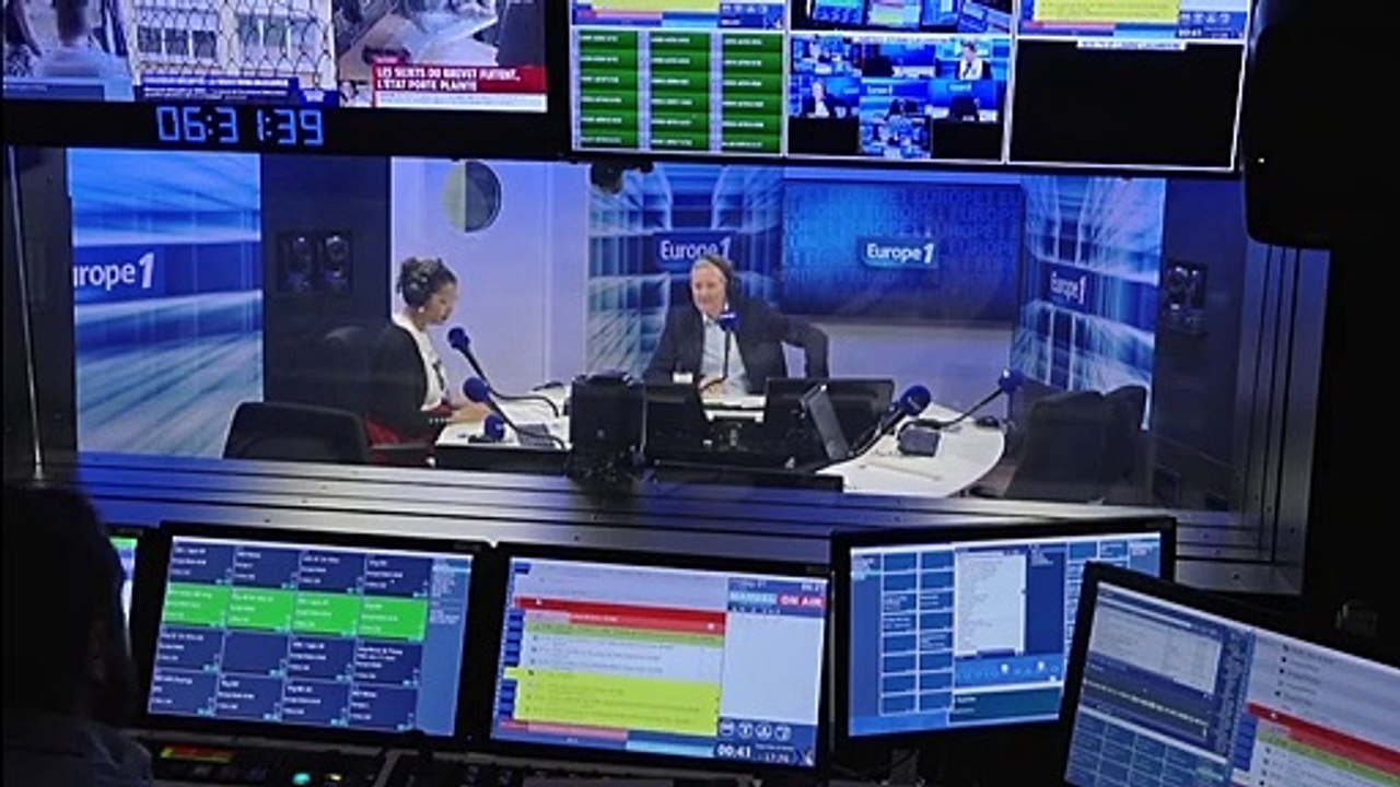 Emmanuel Macron de retour à Paris : week-end studieux avant le remaniement