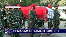 Mensesneg Pratikno Pimpin Rangkaian Pemakaman Tjahjo Kumolo di TMP Kalibata