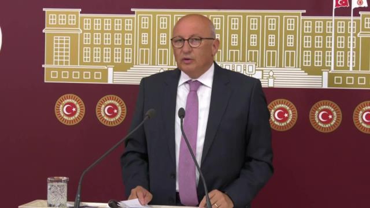 Çakırözer'den 'Üçlü Mutabakat' Tepkisi: "Diplomatik Bir Zafer Asla Değildir"