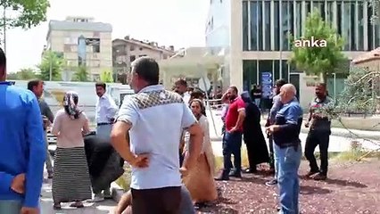 Polis, şizofren hastasını vurdu! Konya'da mahalleli ayaklandı