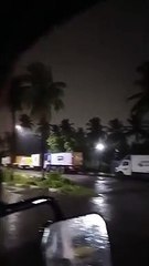 அம்பத்தூர் பால்பண்ணை பகுதிகளில் இடி,மின்னல், காற்றுடன் கூடிய கன மழை