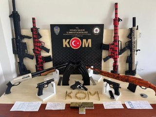 Son dakika haberleri: KOCAELİ'DE SUÇ ÖRGÜTÜNE OPERASYON: 14 GÖZALTI