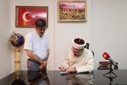 Diyanet İşleri Başkanı Erbaş kurbanını Türkiye Diyanet Vakfına bağışladı