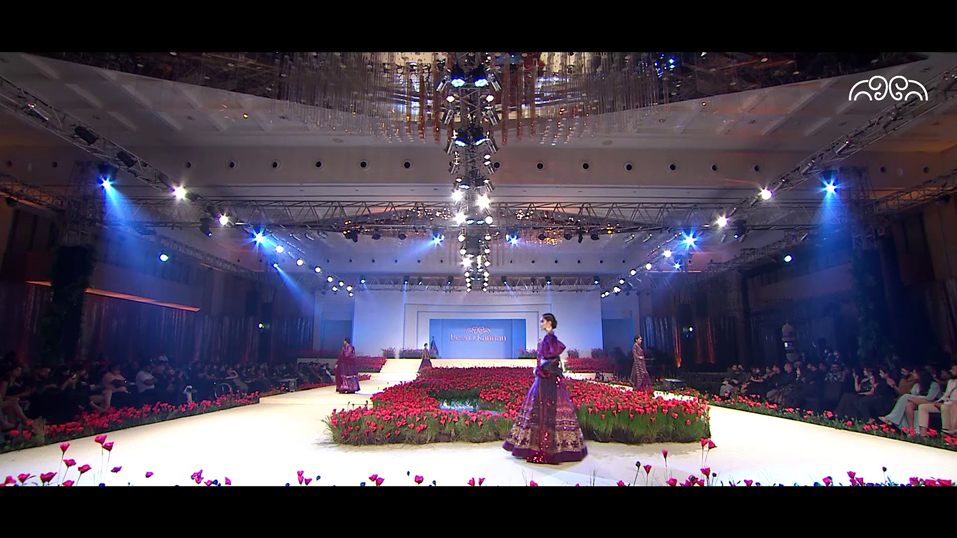 കൊച്ചിയെ 'പട്ടിൽ പൊതിയാൻ' ബീന കണ്ണൻ!