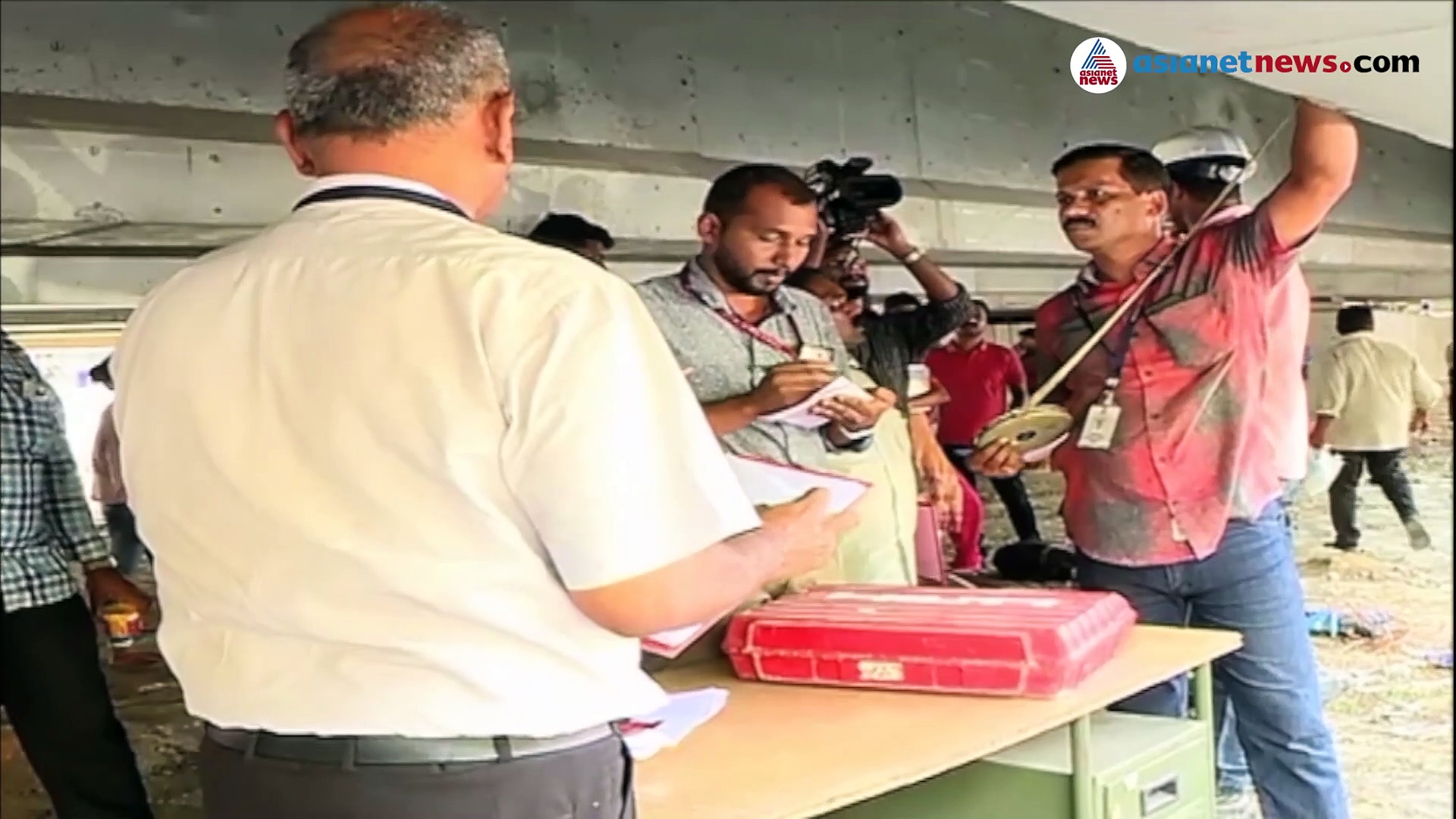 പാലാരിവട്ടം പാലം പൊളിച്ചത് പാഴ്ച്ചിലവോ?