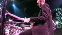 She's Not There (The Zombies cover) with Rod Argent - Ringo Starr & His All Starr Band (live)