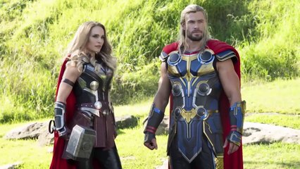 How JANE Fixes the Hammer and Becomes WORTHY in THOR LOVE AND THUNDER