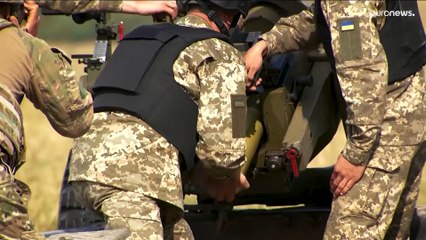 Ukrainische Soldaten lernen Einsatz von Langstreckenraketen über 80 km