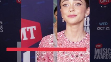 Former 'Modern Family' Star Sarah Hyland In A Sexy Bikini