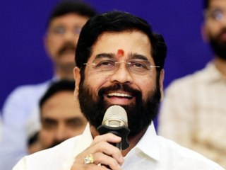 गोवा में शिंदे गुट के विधायकों की बैठक शुरू | Maharashtra Politics