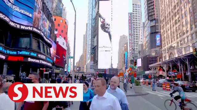 New York okays concealed gun ban for Times Square