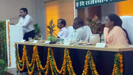 बीमा और चिकित्सा क्षेत्र में सहकारिता कार्य करें- मुक्तानंद अग्रवाल