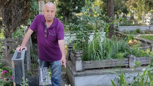 Şehit mezarında kahreden görüntü! Muhtar isyan etti: Böyle bir hırsızlık olur mu?