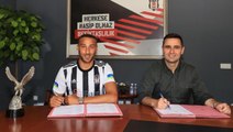 Cenk Tosun resmen Beşiktaş'ta: Yuvana hoş geldin Tosun Paşa