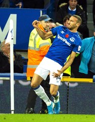 Beşiktaş, Cenk Tosun'u açıkladı