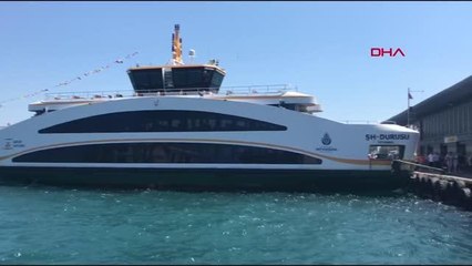 KARAKÖY'DE VAPUR İSKELEYE ÇARPTI 7 YARALI