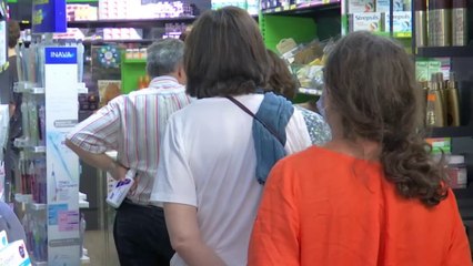 Covid-19 : la septième vague prend de l'ampleur en France