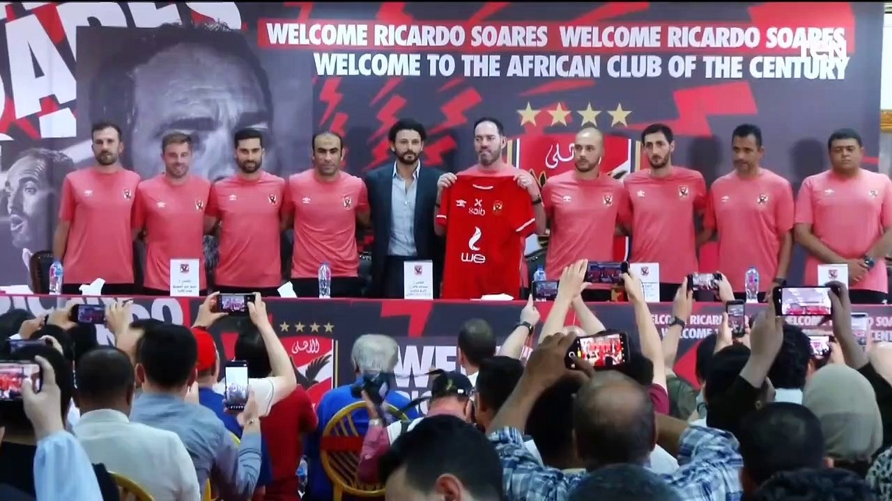 آراء النقاد الرياضيين حول تولي "ريكاردو سواريز" تدريب النادي الأهلي
