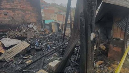 Incendio en el sur de Bogotá cobró la vida de una mujer y sus dos hijos