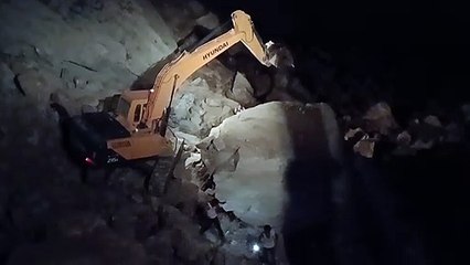 बड़ी खबर: राजस्थान में खान में पहाड़ दरकने सेे दो मजदूरों की मौत, अब भी कइयों के दबे होने की आशंका