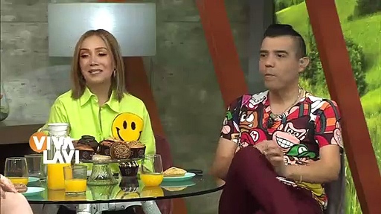 Joven se desmaya al recibir visita de su mamá; tenía años sin verla por irse a estudiar