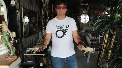 Yuvasından düşen yavru atmacalara vatandaş sahip çıktı