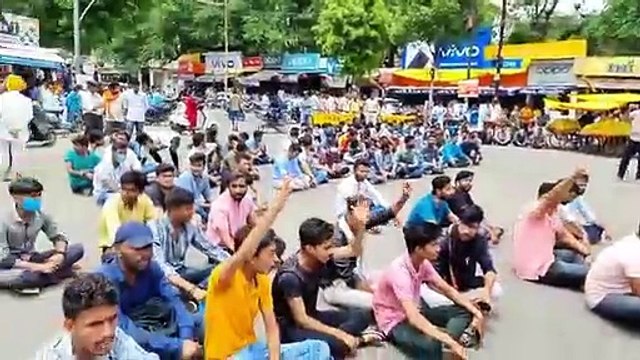 Video मेडिकल स्टूडेंट की मौत में नया पेंच. कॉलेज को लिखा पत्र भी मिला, छात्रों ने किया चक्काजाम