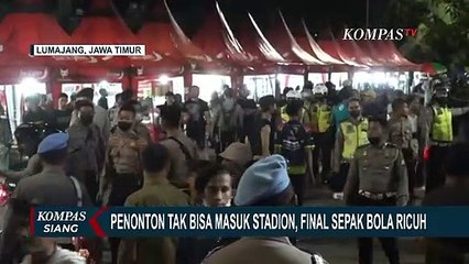 Kesal Tak Bisa Masuk ke Tribun yang Sudah Penuh, Ribuan Suporter Jebol Pintu Stadion Semeru!