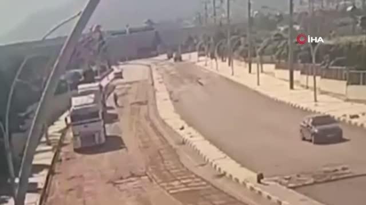 Son dakika haber... Manisa OSB'de korkutan doğalgaz patlaması kamerada