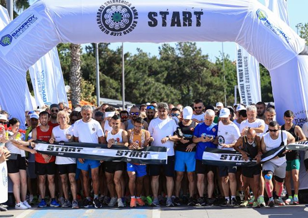 Uluslararası Srebrenitsa Boşnak Soykırımı Anma Koşusu, Bakırköy'de düzenlendi