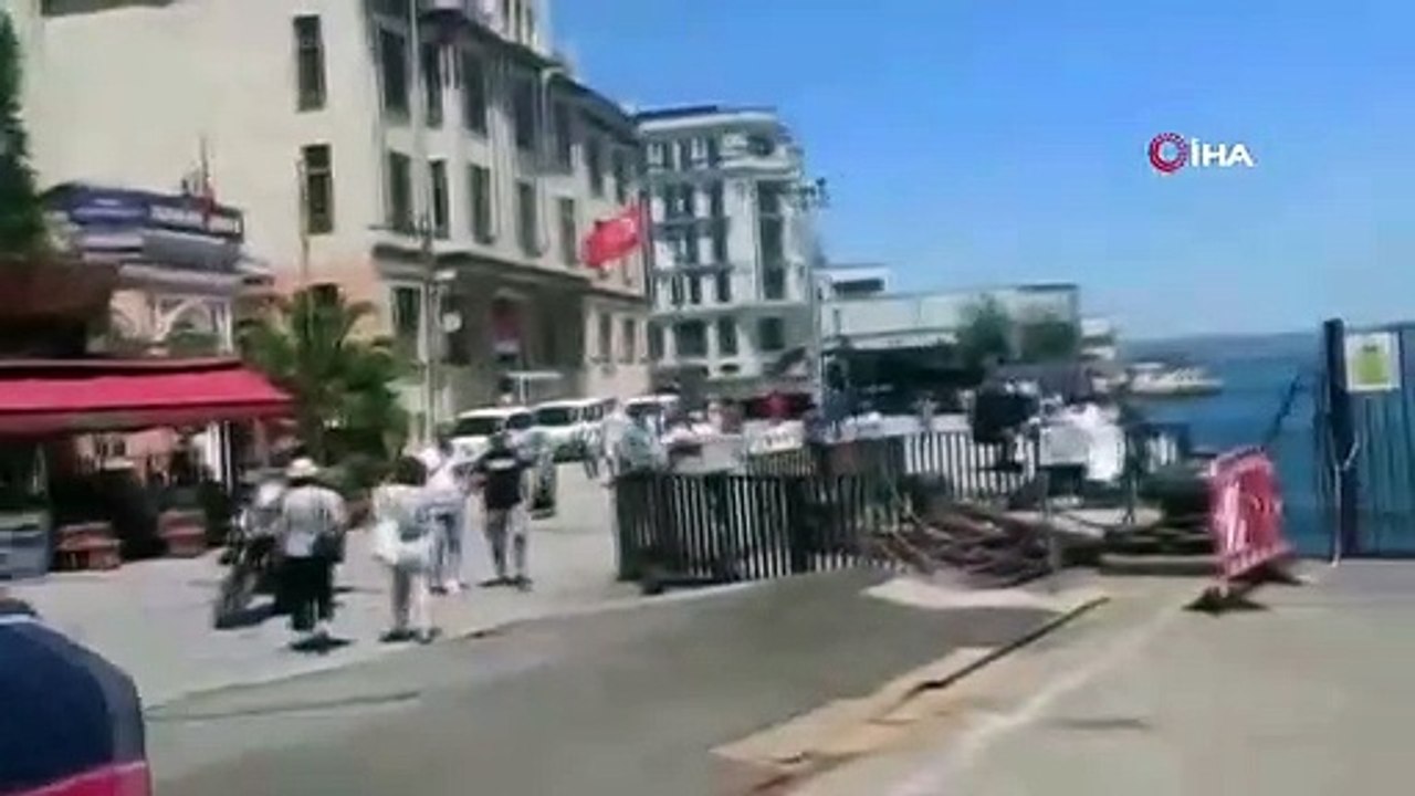 İstanbul Boğazı’ndaki korku dolu vapur kazası: O anlar kamerada