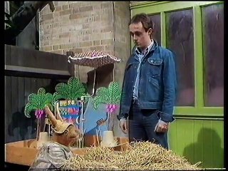 Pipkins (1973) - S12E06 - Gnome Sweet Gnome - Classic Children's TV Show