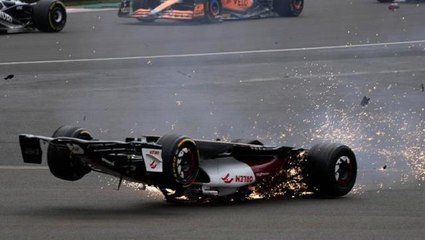Dünya, Formula 1'deki kazayı konuşuyor! Halo sistemi ünlü pilot Guanyu Zhou'nun hayatını kurtardı
