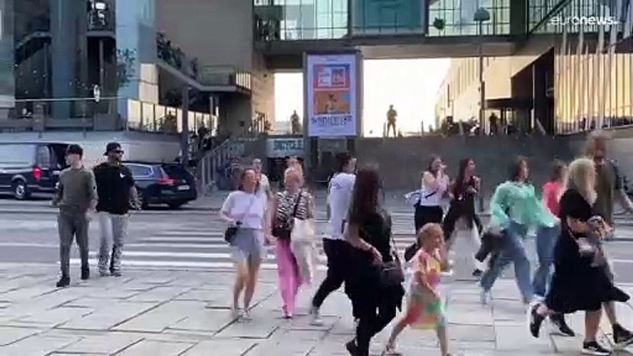 Tiroteio em centro comercial de Copenhaga faz vários mortos